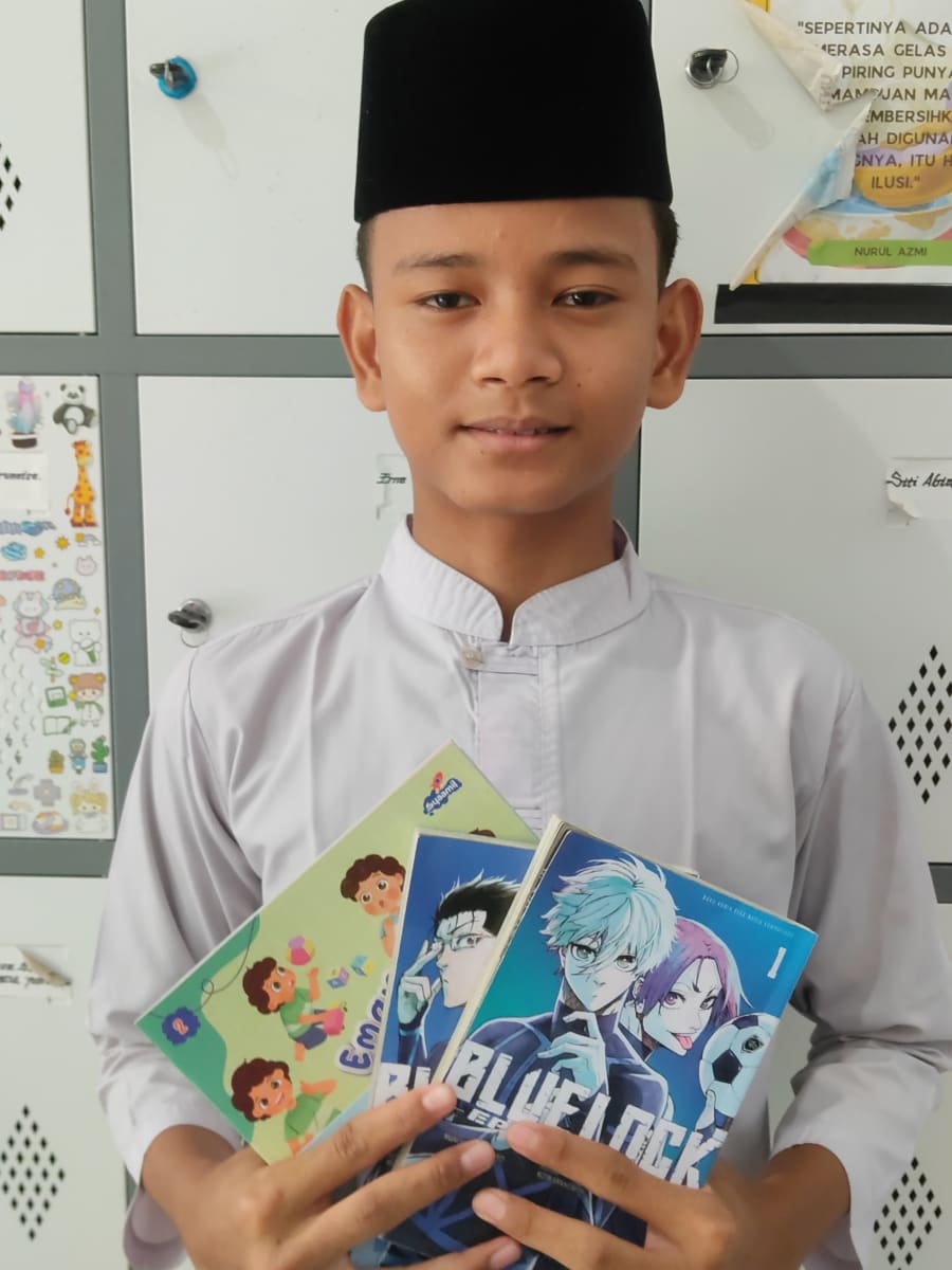 Kak Fariz Makan Kelereng