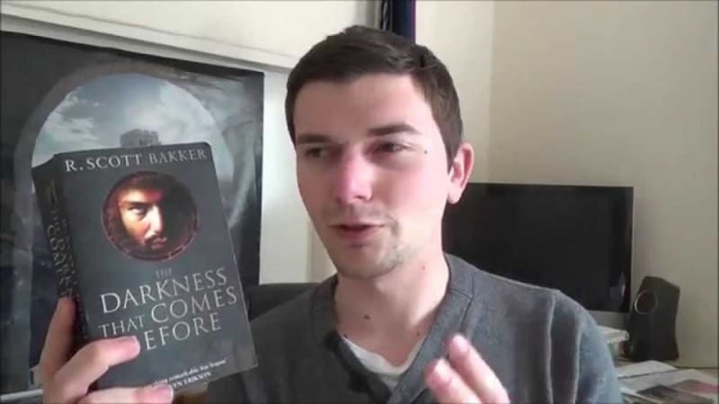 The Darkness That Comes before (Prince of Nothing)