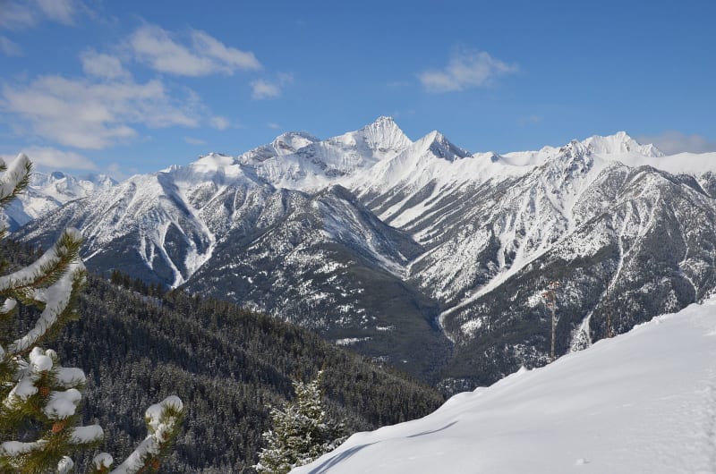 Top Ten Canadian Shred Areas!