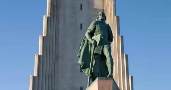 Leifur Eiríksson Statue