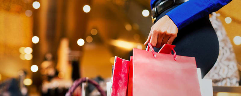 Seasonal sales shopping