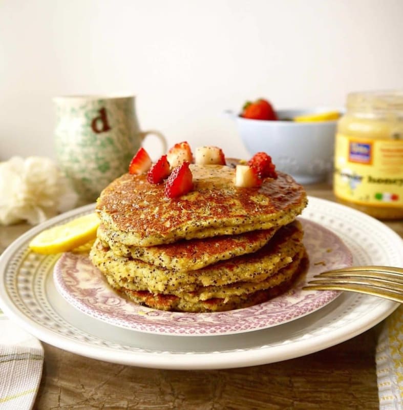 5 Spot Banana Pancakes