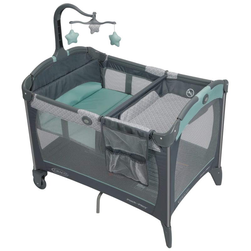 Pack 'n Play Change 'n Carry Playard with Bassinet