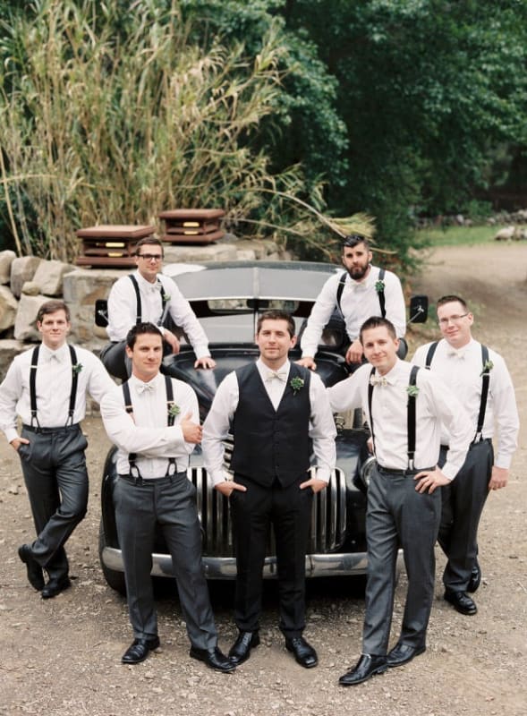 Choose the groomsmen and best man
