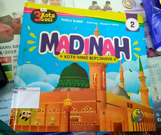 MADINAH KOTA YANG BERCAHAYA