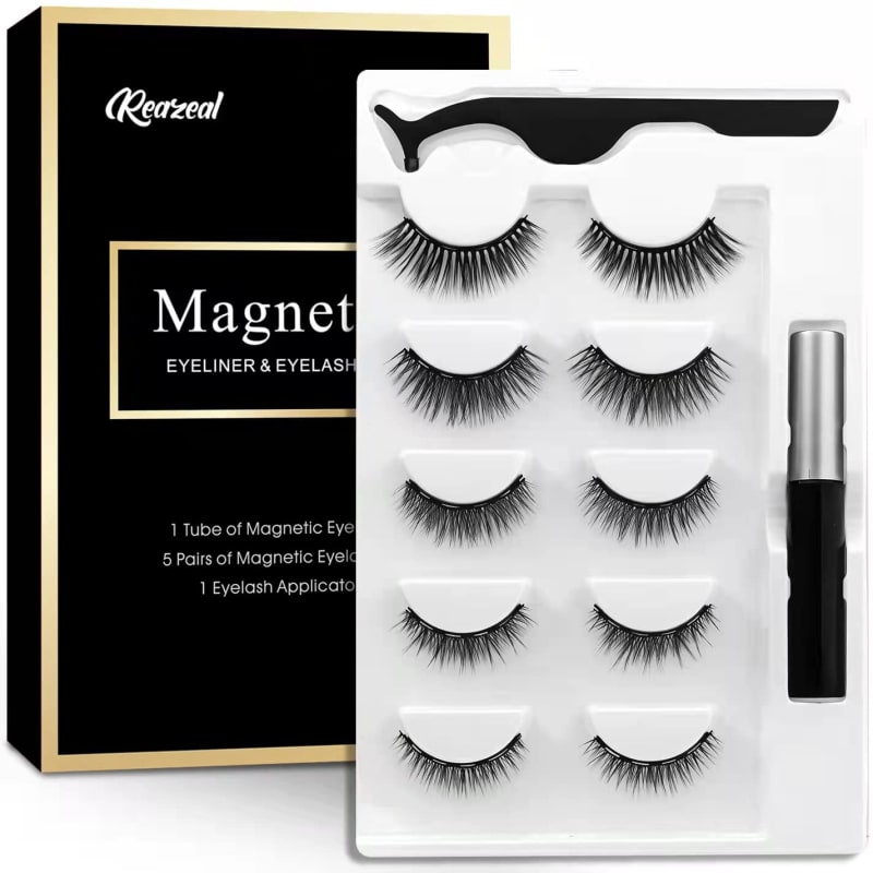 Magnetic Eyeliner with Magnetic False Lashes Natural