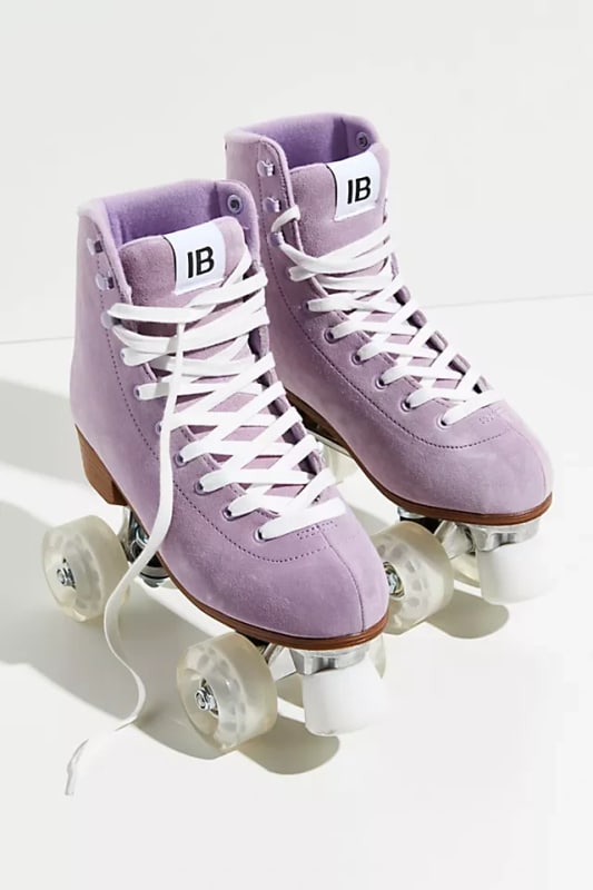Roller Rink Suede Skates