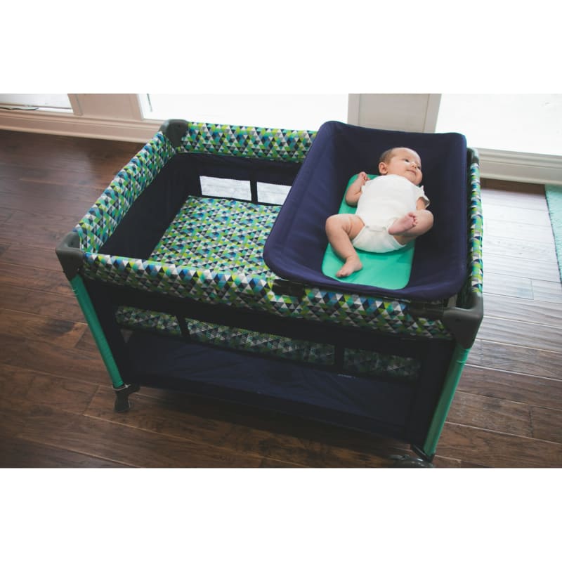 Blossom II Playard with Bassinet and Changer