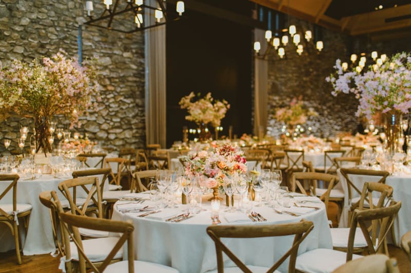 Give final count to caterer