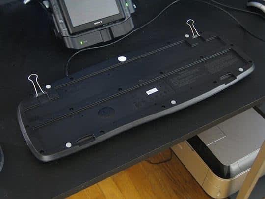 Use binder clips to fix broken keyboard feet