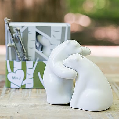 Ceramic bear salt & pepper shakers