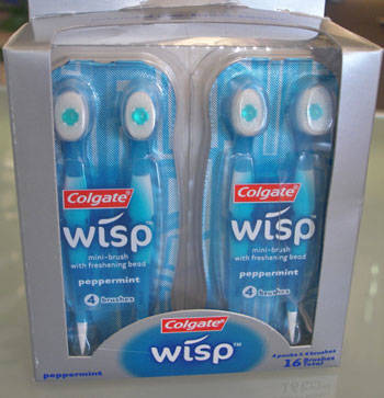 Mini toothbrush / toothpaste