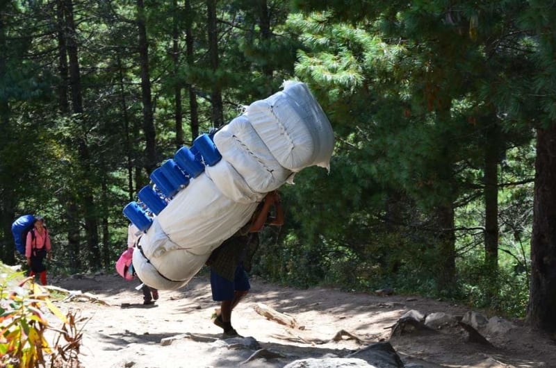 porter and guide for gokyo trek