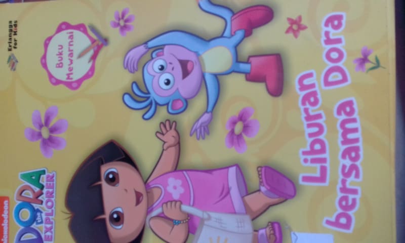 DORA THE EXPLORER LIBURAN BERSAMA DORA
